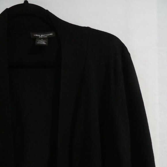 LINDA MATTHEWS NEW YORK | large | Black Open Front Lightweight Knit Cardigan - Picture 5 of 16